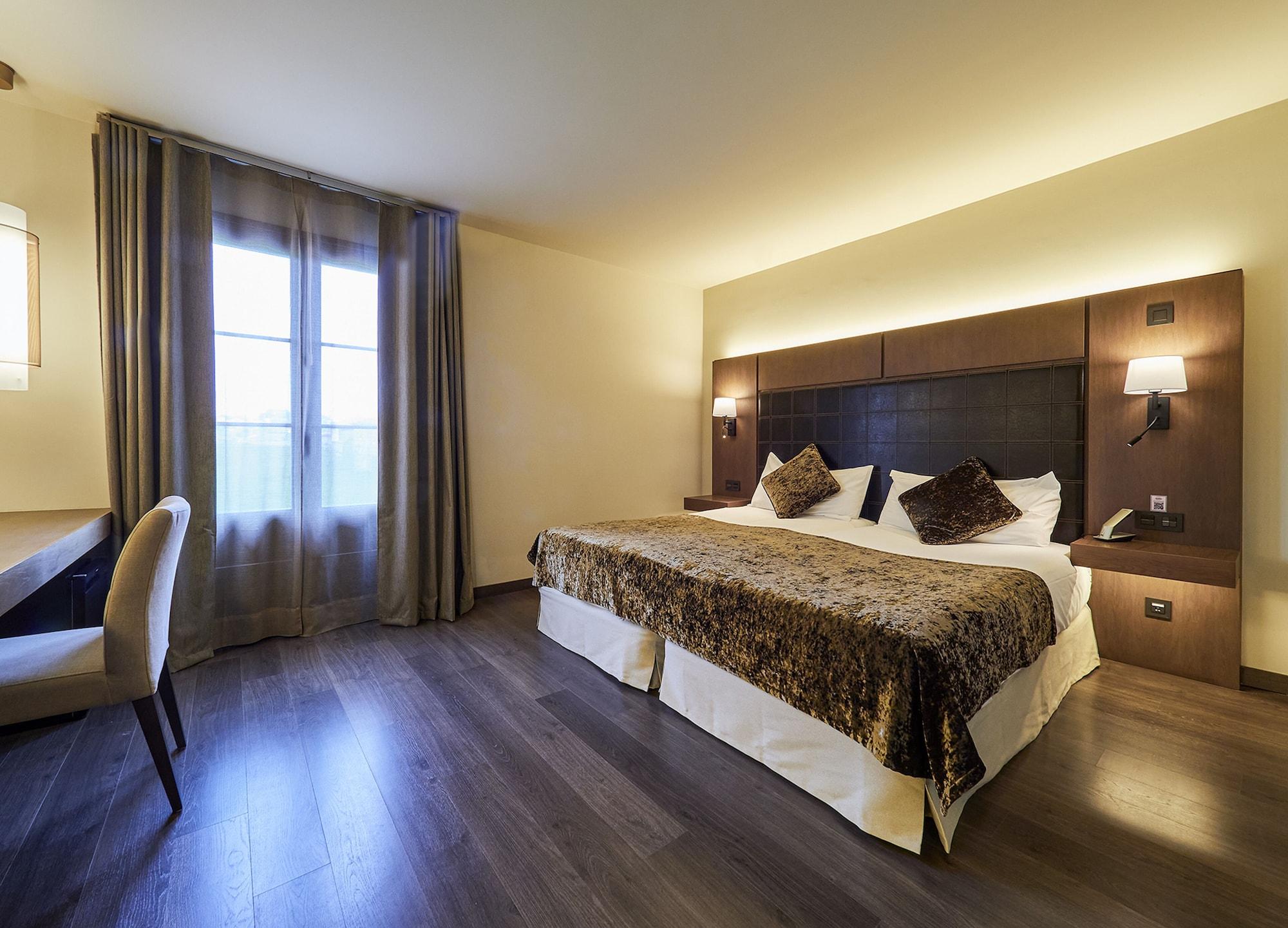 La Piconera Hotel & Spa Sardalla Ngoại thất bức ảnh